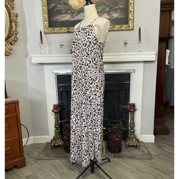 For G and PL Leopard Print Halter Maxi Dress Size Small - Picture 3 of 8
